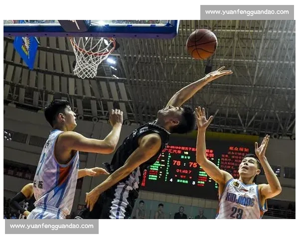 篮球二十四秒进攻时间规则详解及其对比赛节奏的影响分析 - 副本