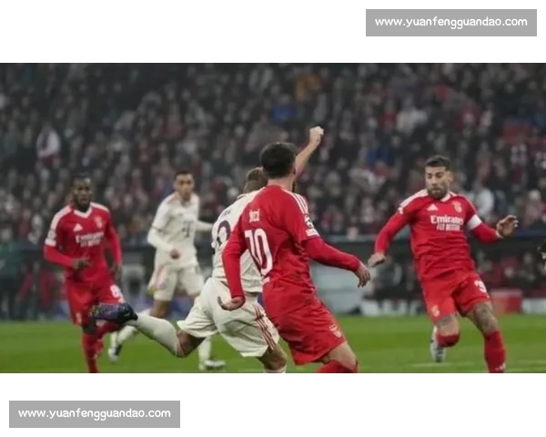 精彩欧冠之夜回放:经典对决重温全程精彩瞬间与进球时刻 - 副本 (2)